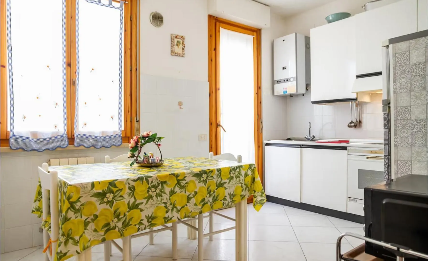 'Sulle Note Del Mare' Villa Follonica 0*,  Italy